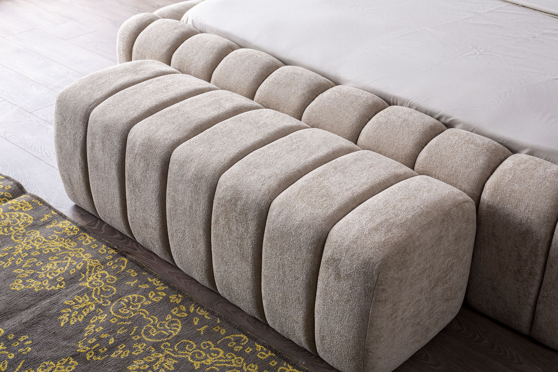 Jumbo Bench